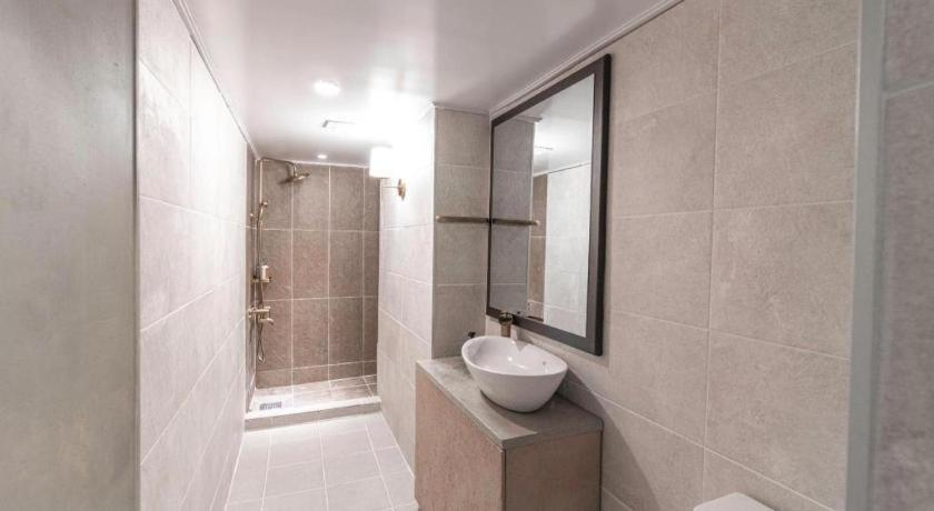 Hotel Elephant Μπουσάν Εξωτερικό φωτογραφία